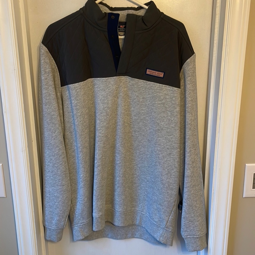 Mens Vineyard Vines Quilted pullover